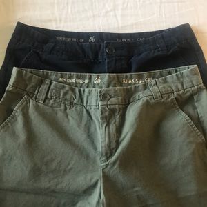 Boyfriend Roll Up Gap Shorts size 6 - 2 pairs!